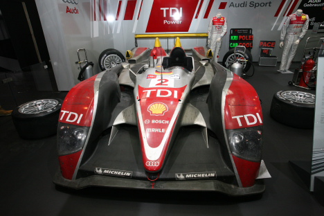 Audi R10 TDI sendes nu på pension, i 2009 bliver den afløst af en helt ny racer kaldet R13.